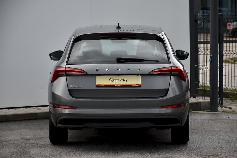 Škoda Scala (2022) AMB TS 81/1.0 M6F - fotka 9 z 20