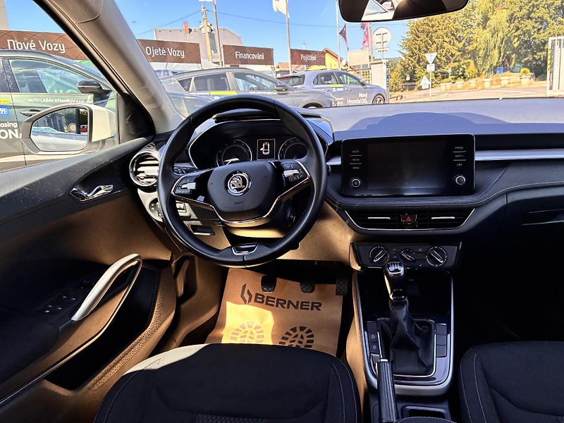 Škoda Fabia 1.0TSI-81KW,1.MAJITEL,STYLE... - fotka 16 z 31