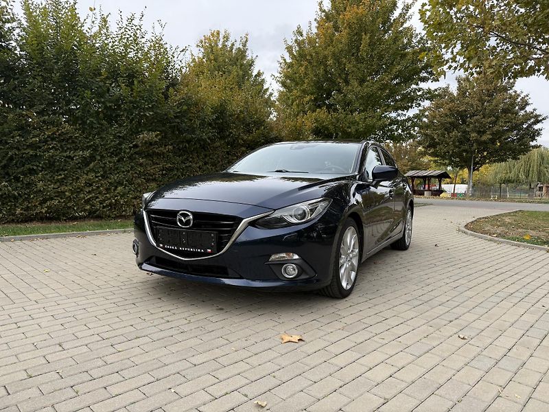 Mazda 3 2.0 Urban Limited - fotka 2 z 34