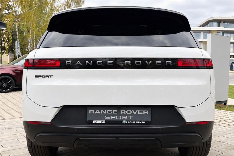 Land Rover Range Rover Sport (2026) 3,0 D250 SE AWD* - fotka 4 z 31