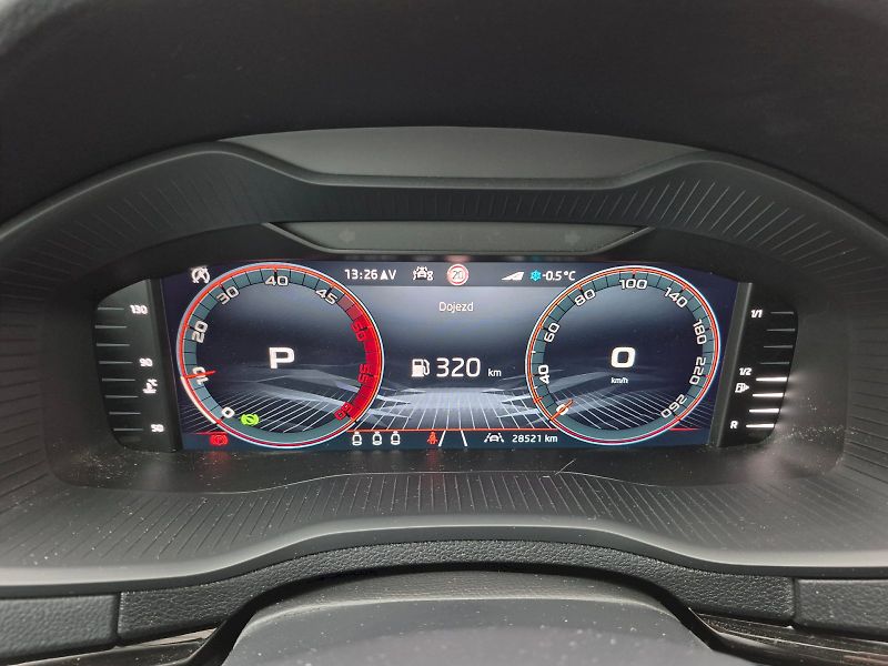Škoda Karoq (2024) Sportline 2.0 TDI 110kW DSG - fotka 15 z 28
