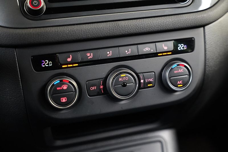 Volkswagen Tiguan - fotka 22 z 25