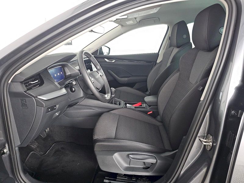 Škoda Octavia (2025) COMBI 1.5TSi 85kW TOP SELECTIO - fotka 6 z 31