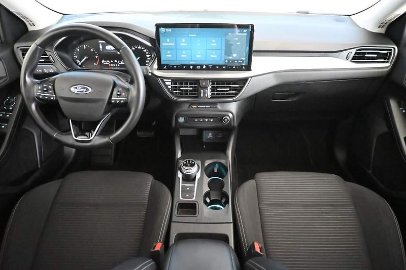 Ford Focus (2022) 1.5 LED ACC TITANIUM Tažné 8AT - fotka 12 z 39
