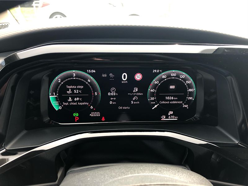 Volkswagen Multivan Long Life 2,0 TDI - fotka 19 z 30