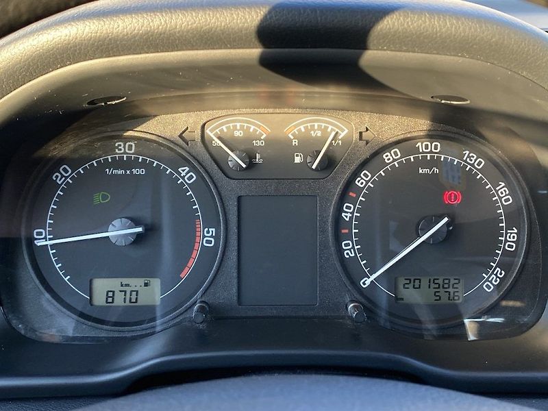 Škoda Octavia 1.9TDi 81kw, ČR, Elegan, tažné - fotka 11 z 21