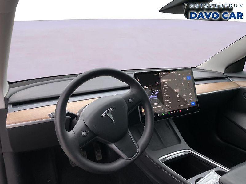 Tesla Model 3 LR AWD 79kWh SOH 93,8% DPH - fotka 5 z 12