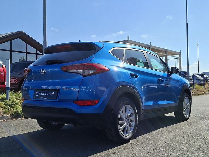 Hyundai Tucson 1,7 D 116k M6 - fotka 3 z 24