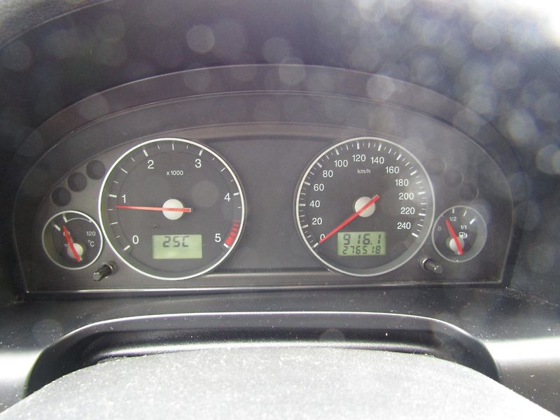 Ford Mondeo (2002) 2.0 TDCi 96kW PERFEKTNÍ STAV - fotka 27 z 36