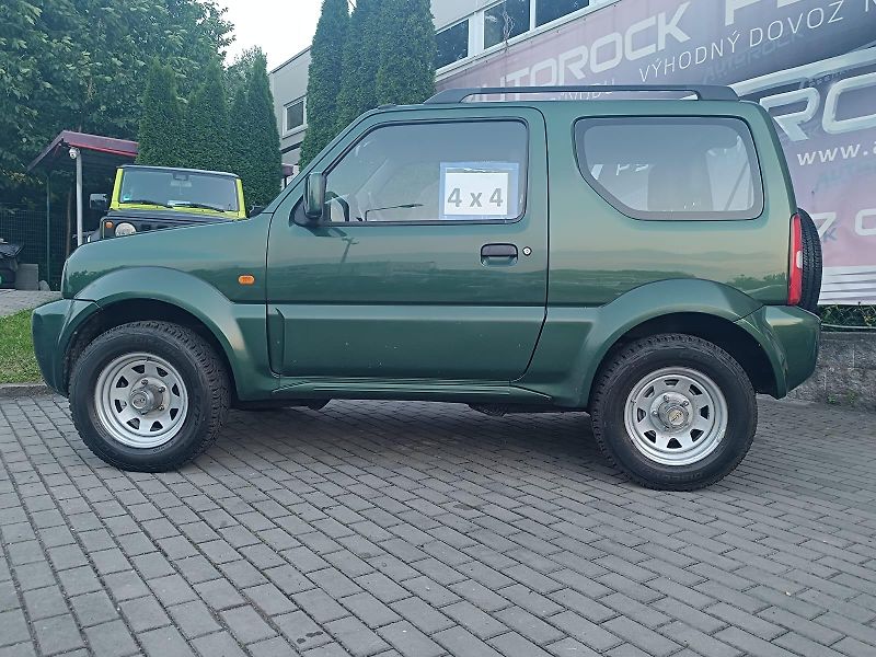 Suzuki Jimny 1.3/63kW, benzin, 4x4 - fotka 7 z 23
