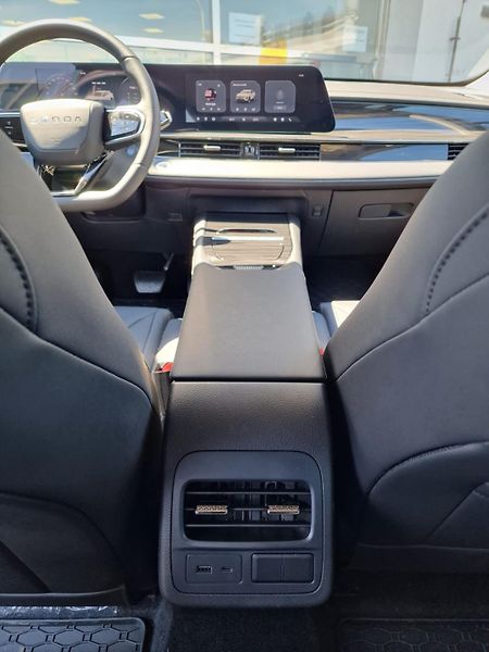 Omoda 5 (2025) 1.6 TGDI, PREMIUM - fotka 19 z 21
