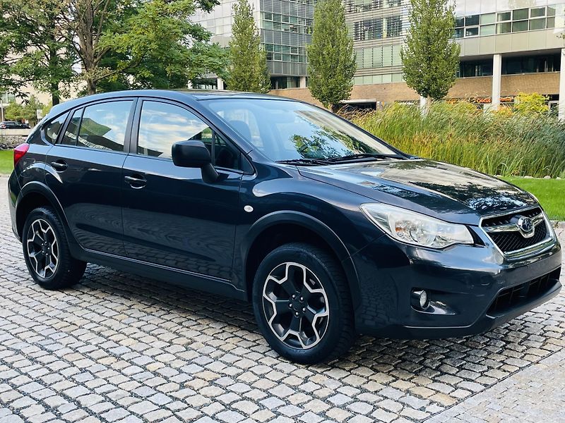 Subaru XV 2.0i 4x4 MANUÁL SERVISKA - fotka 10 z 38