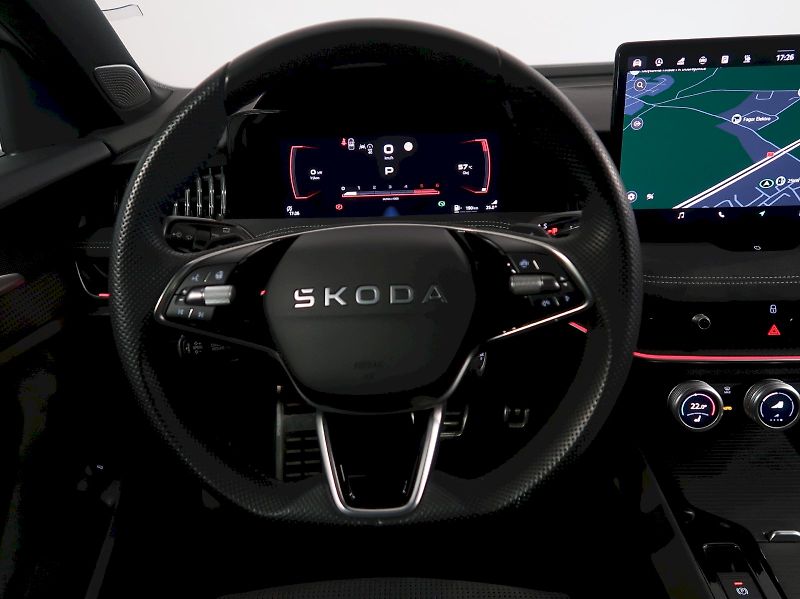 Škoda Superb (2026) SPORTLINE 2.0TDI 142KW 4x4 DSG - fotka 18 z 49