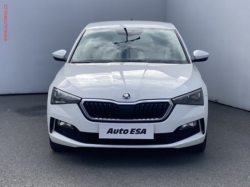 Škoda Scala (2023) 1.0 TSi, 1.maj,ČR, Style, LED - fotka 2 z 19