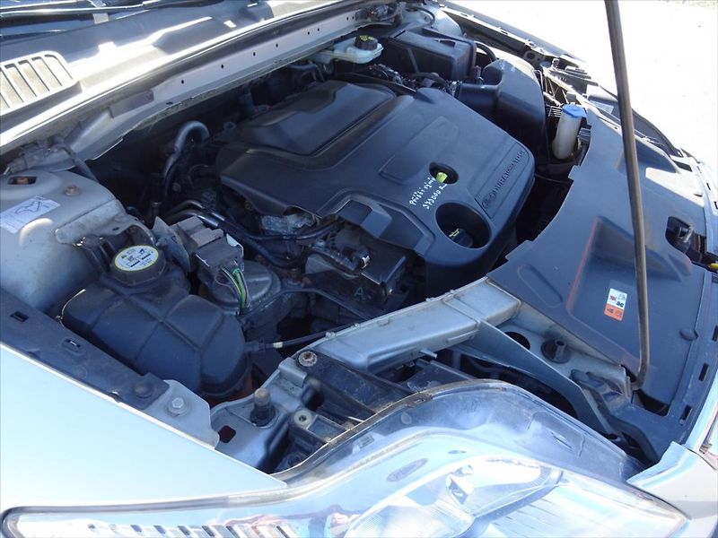 Ford Mondeo 2,0 TDI 103 kW - fotka 27 z 28