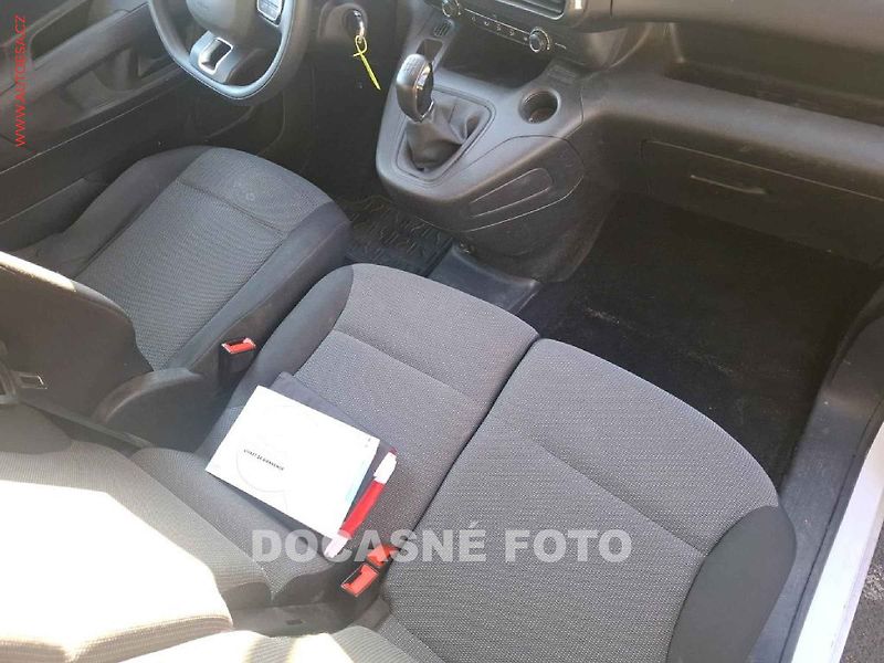 Citroën Berlingo (2020) 1.5HDi MAXi, navi, AC - fotka 6 z 8