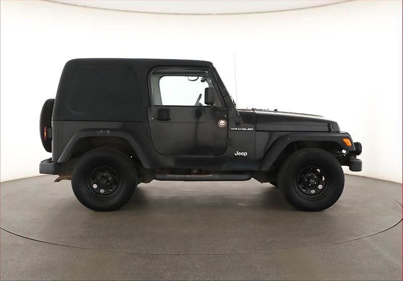 Jeep Wrangler (1996) 2.5, 4X4 - fotka 6 z 13
