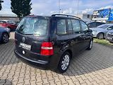 Volkswagen Touran (2005) 1,6 MPI 75 KW SPOJKA STK - náhled 6