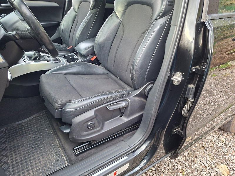 Audi Q5 (2012) 2.0TDI 105kW QUATTRO S-LINE - fotka 18 z 35