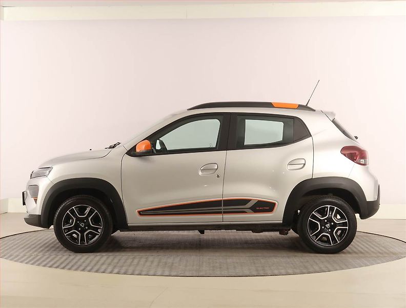Dacia Spring (2022) Electric 45 (27 kWh), SoH 91% - fotka 3 z 22