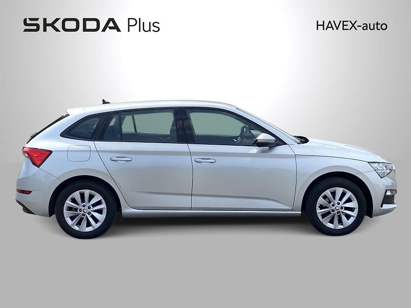 Škoda Scala (2024) 1.0 TSI Ambition - fotka 29 z 31