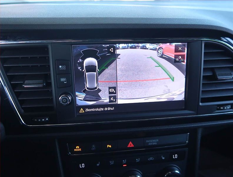 Seat Leon (2018) 1.4 TSI, Automat, Kůže, Navi - fotka 19 z 22