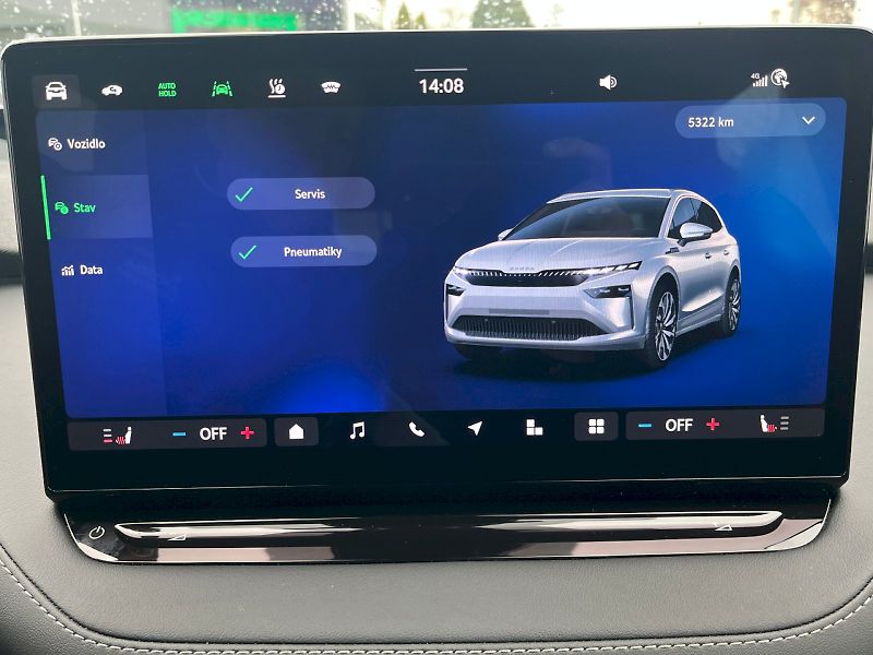 Škoda Enyaq (2025) 82 kWh Sportline 85x - fotka 16 z 29