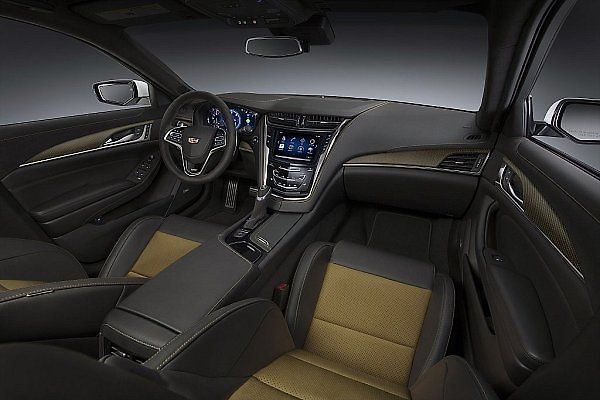Cadillac CTS-V.