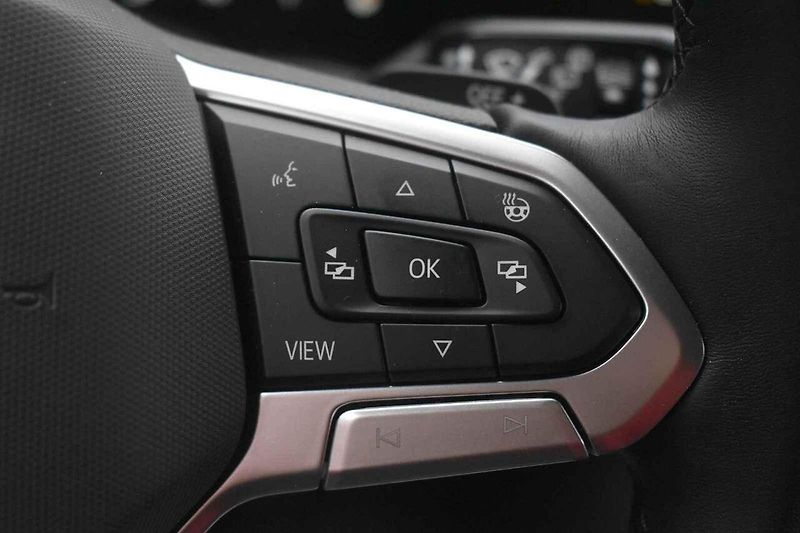 Volkswagen Touareg je dobře vymyšlené velké SUV.