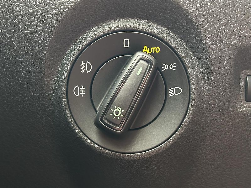 Škoda Fabia 1.0 TSI Style - fotka 16 z 26