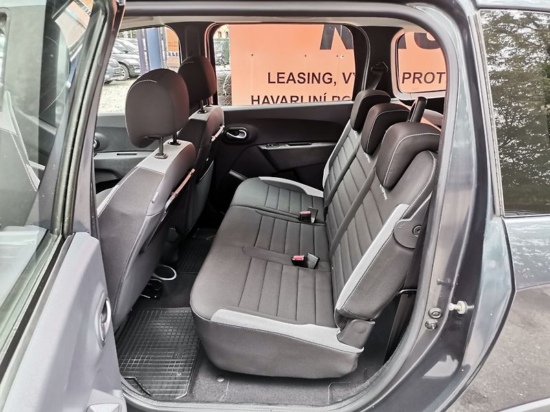 Dacia Lodgy (2019) 1.6i SCe 75kw StepWay AC PDC - fotka 17 z 25