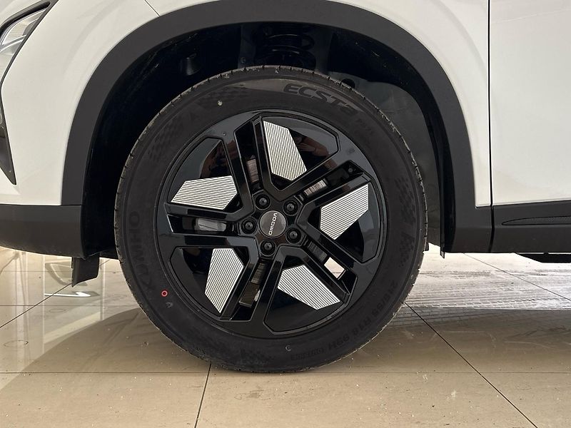 Omoda 5 (2026) Premium 1.6 tGDI 108kW - fotka 5 z 25