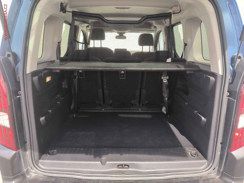 Peugeot Rifter (2023) 1.5HDi, GT Line, navi, kamera - fotka 7 z 24