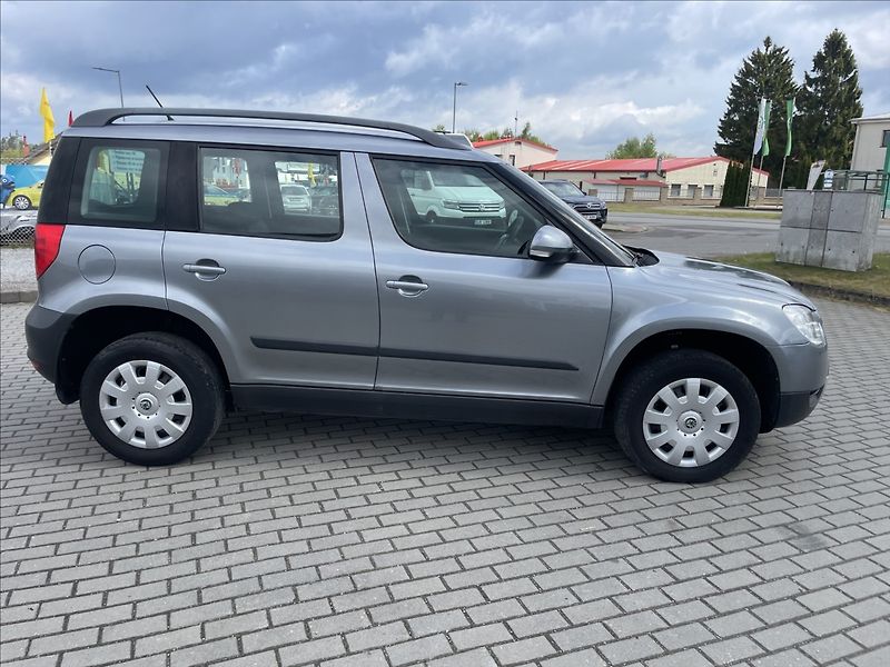 Škoda Yeti 1,8 TSi 118kw 4x4 po STK, odp. - fotka 5 z 38