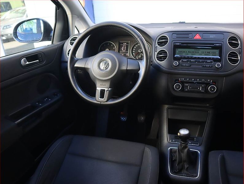 Volkswagen Golf Plus (2011) 1.4 TSI, Serv.kniha - fotka 7 z 17