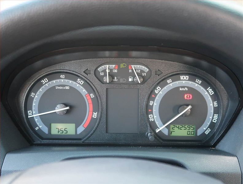 Škoda Fabia (2006) 1.4 16V, CZ doklady - fotka 11 z 15