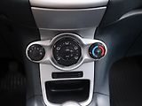 Ford Fiesta 1,2 i 44 kW CZ - náhled 18