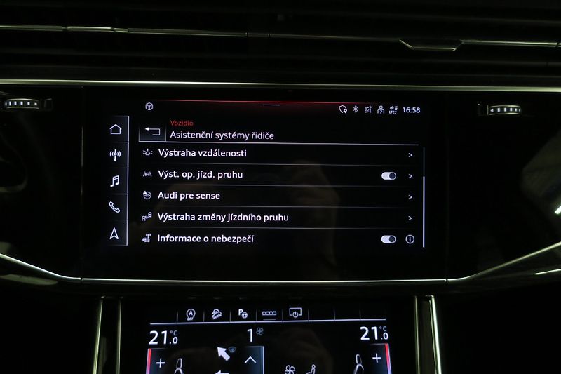 Audi Q7 (2022) S -Line 50TDI HD Matrix - fotka 32 z 50