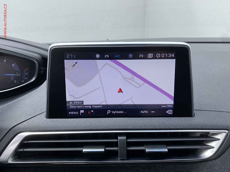 Peugeot 3008 (2018) 2.0 HDi, ČR, Allure, LED - fotka 18 z 19
