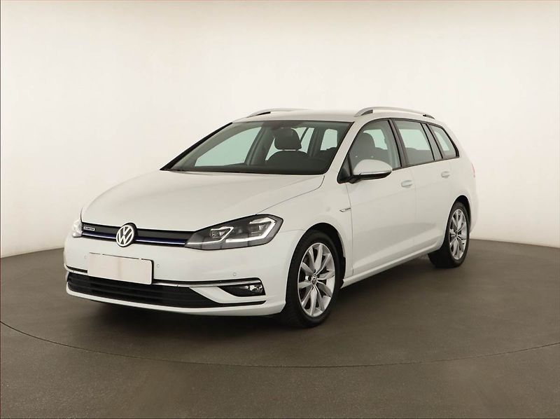 Volkswagen Golf (2020) Marathon Edition 1.5 TSI, ČR - fotka 2 z 15