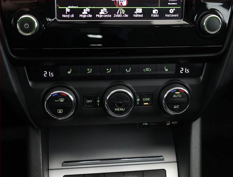 Škoda Octavia (2016) 1.6 TDI, Navi, Tempomat - fotka 11 z 18