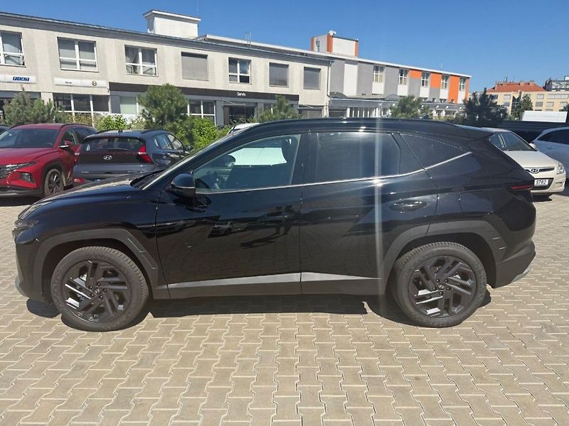 Hyundai Tucson 25 1,6 T-GDI PHEV 2WD AT 20 YE - fotka 3 z 9