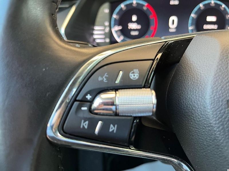 Škoda Octavia 2.0TDI-85KW/2022/1M,WEBASTO-ZÁ - fotka 29 z 48