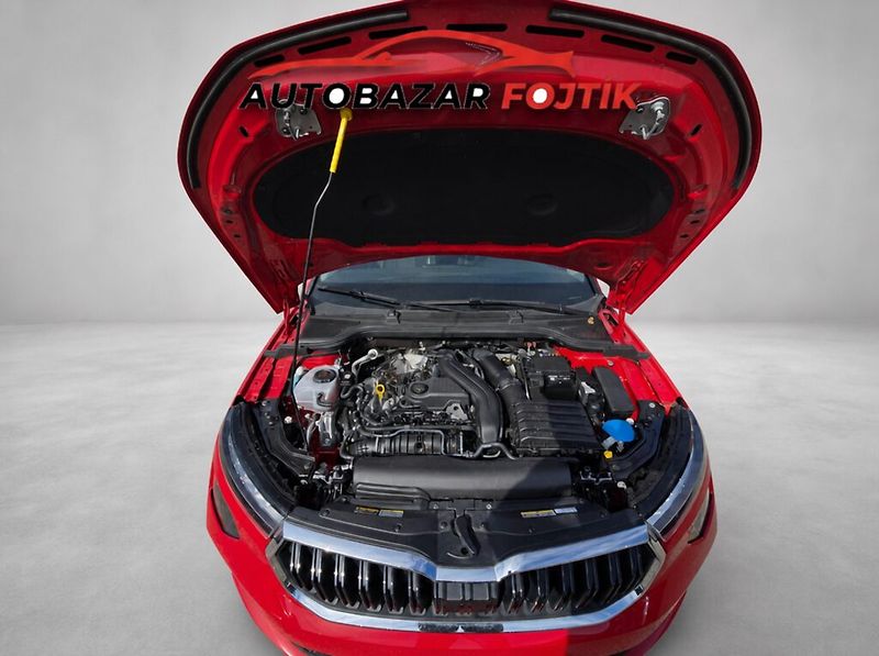 Škoda Kamiq (2025) 1.5 TSi 110KW Top Selection DS - fotka 22 z 23