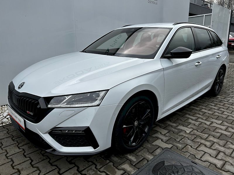 Škoda Octavia (2024) Combi 2.0 TDI 147kW DSG 4x4 RS - fotka 35 z 35