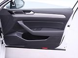 Volkswagen Passat 2,0 TSI 206kW R-line Highline - náhled 13