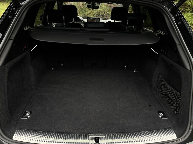 Audi Q5 (2021) 50TFSIe SLine PANO NOV BATERIE - fotka 34 z 38