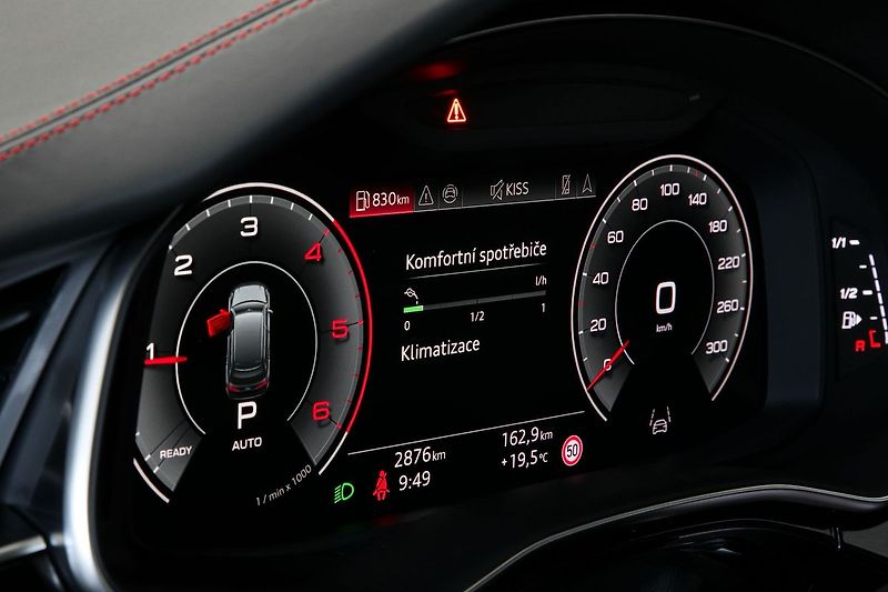 Audi Q7 3.0TDI 210kW S-line Web ZÁRUKA - fotka 45 z 50