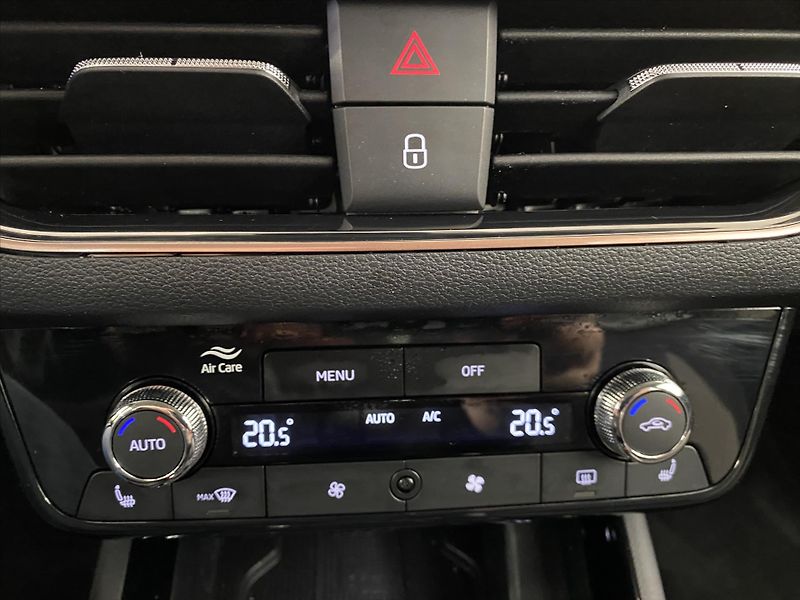 Škoda Scala 1,0 TSI 85kW Top Selection - fotka 15 z 30