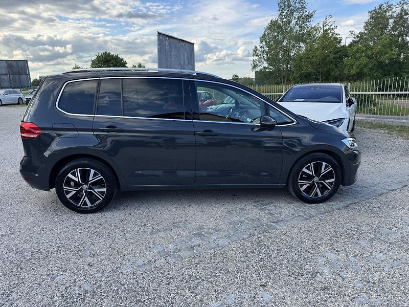 Volkswagen Touran (2020) 2.0TDi 110KW 7-Míst Highline  - fotka 9 z 28